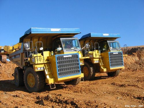 Product picture Komatsu HD320 HD325-3 Maintenance Operator Manual 